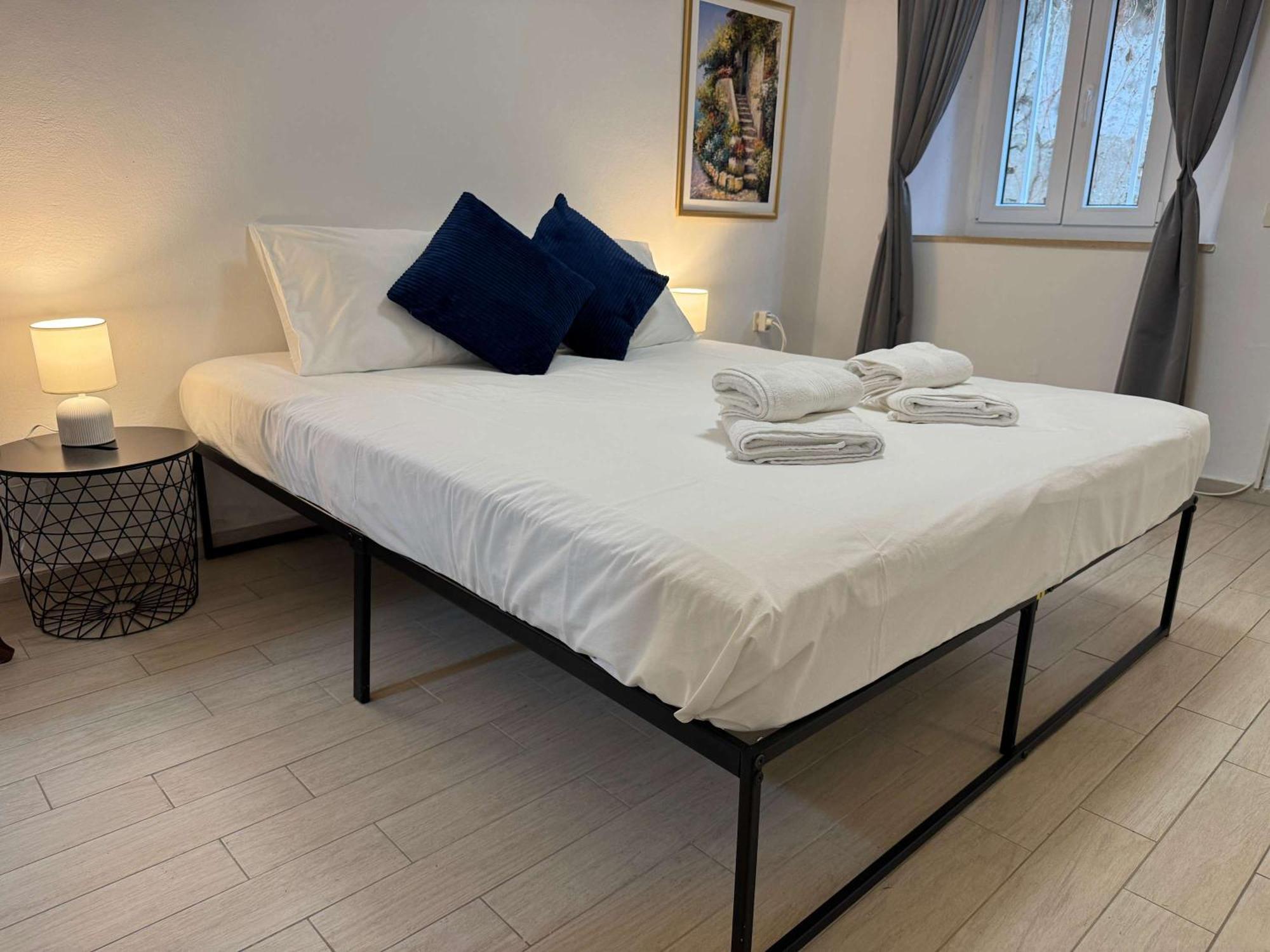 De Spot Guest House - Pile Old Town Gate Дубровник Екстериор снимка